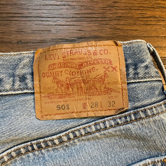 Vintage 501 Levi’s - Picture 7 of 15